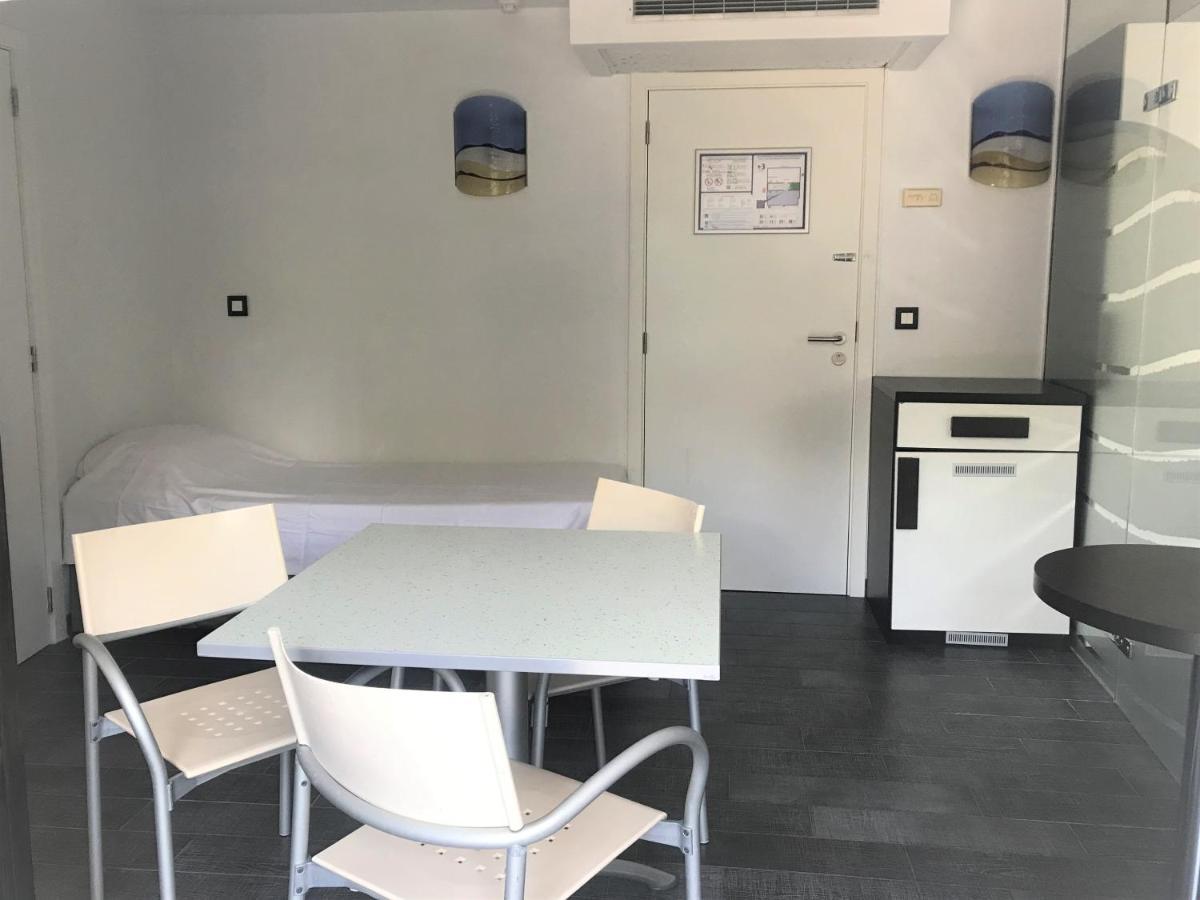 Apparthotel Belle Vue La Louviere Luaran gambar